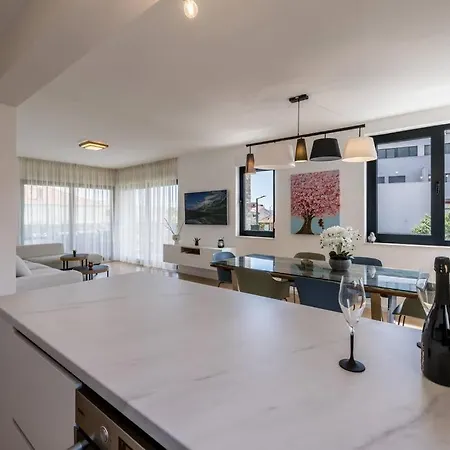 Apartment Sal Mare - Luxury And Elegant Family